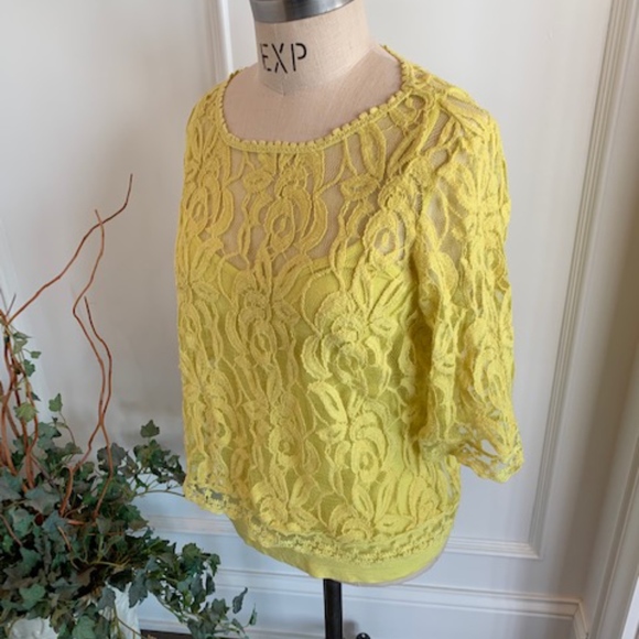 Fever Women's LaceTop with Knit Cami - Picture 2 of 6